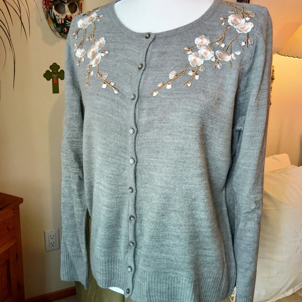 Carolyn Taylor - Crew Cardigan with Flower Applique